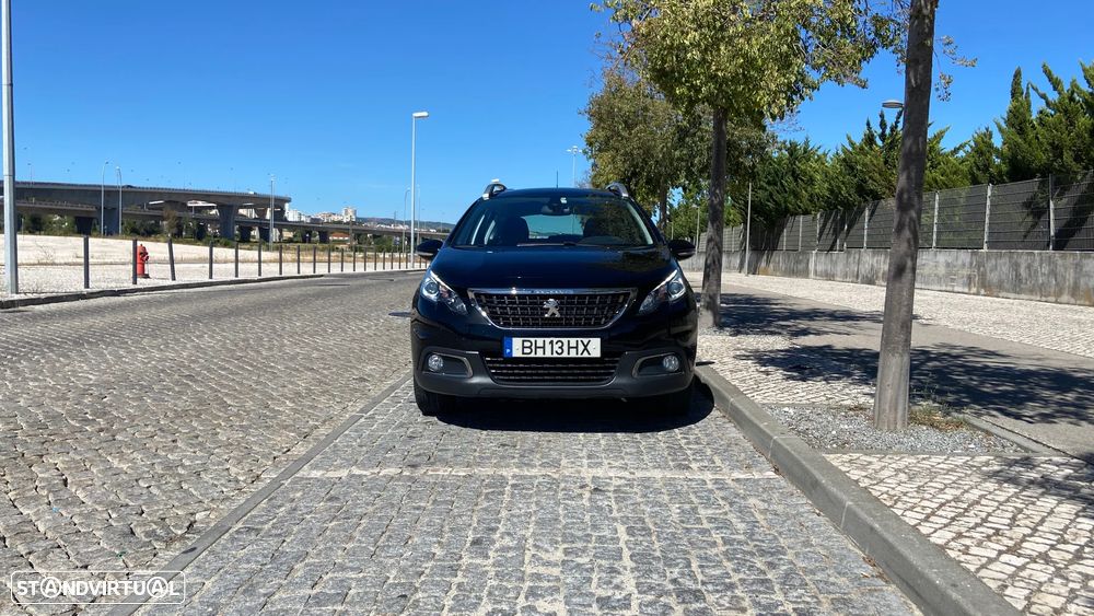 Peugeot 2008 - 8
