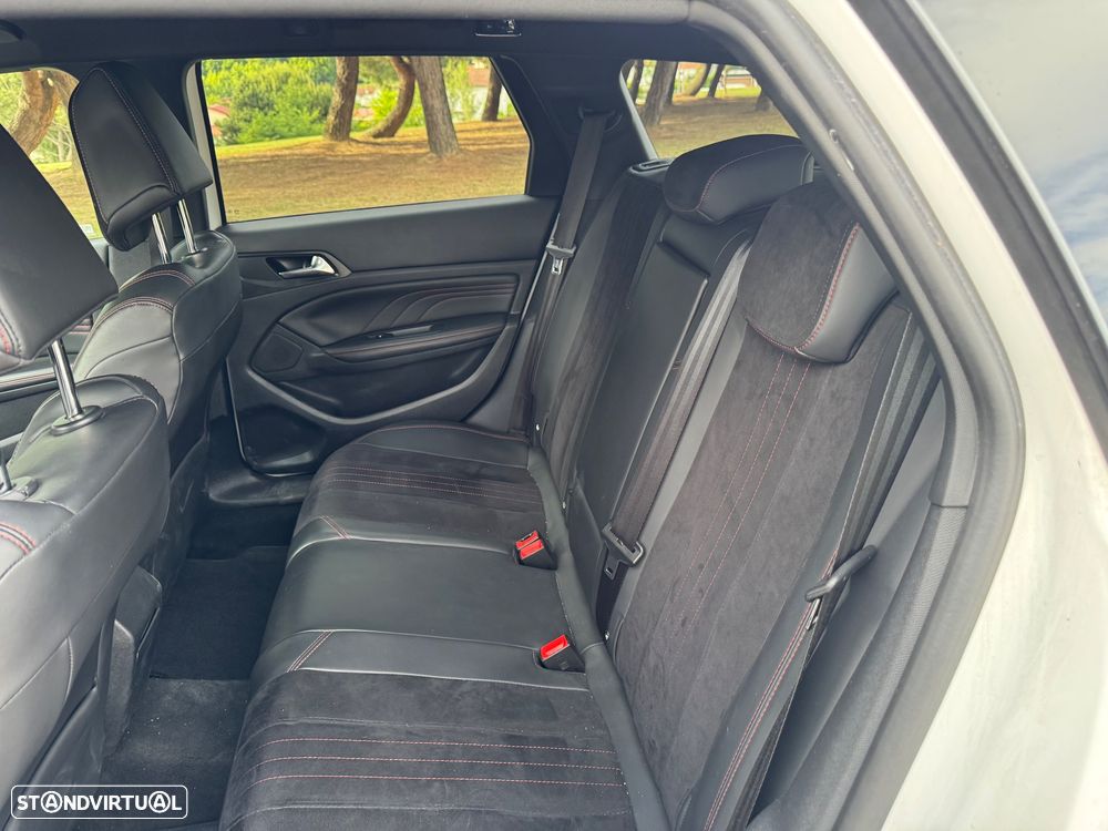 Peugeot 308 SW - 16