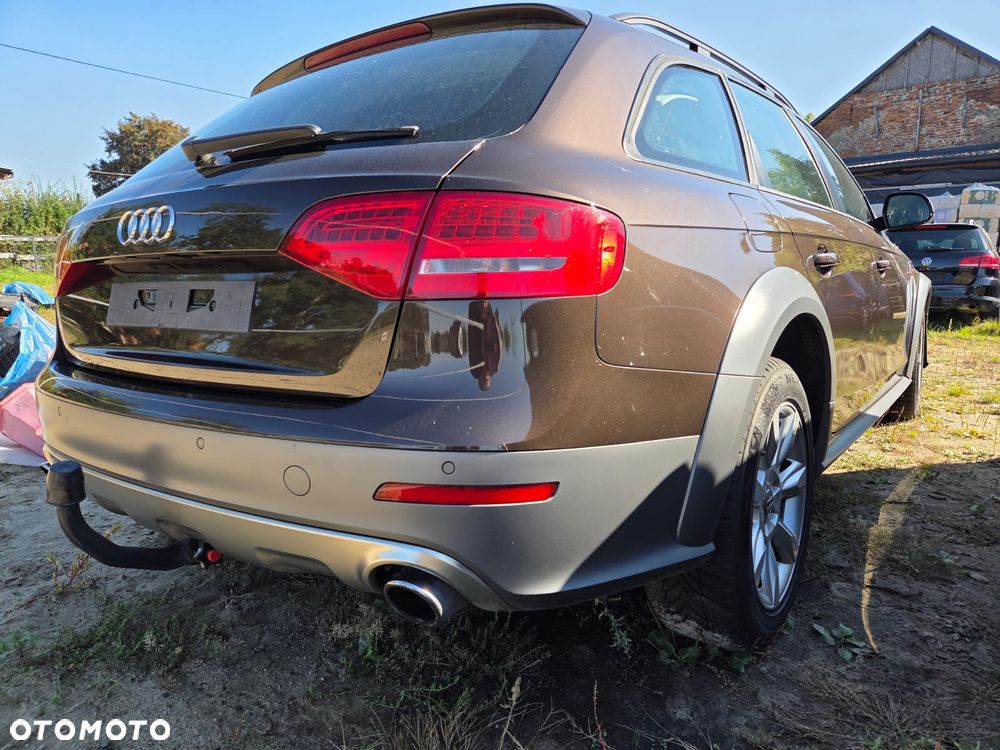 Audi A4 Allroad - 22