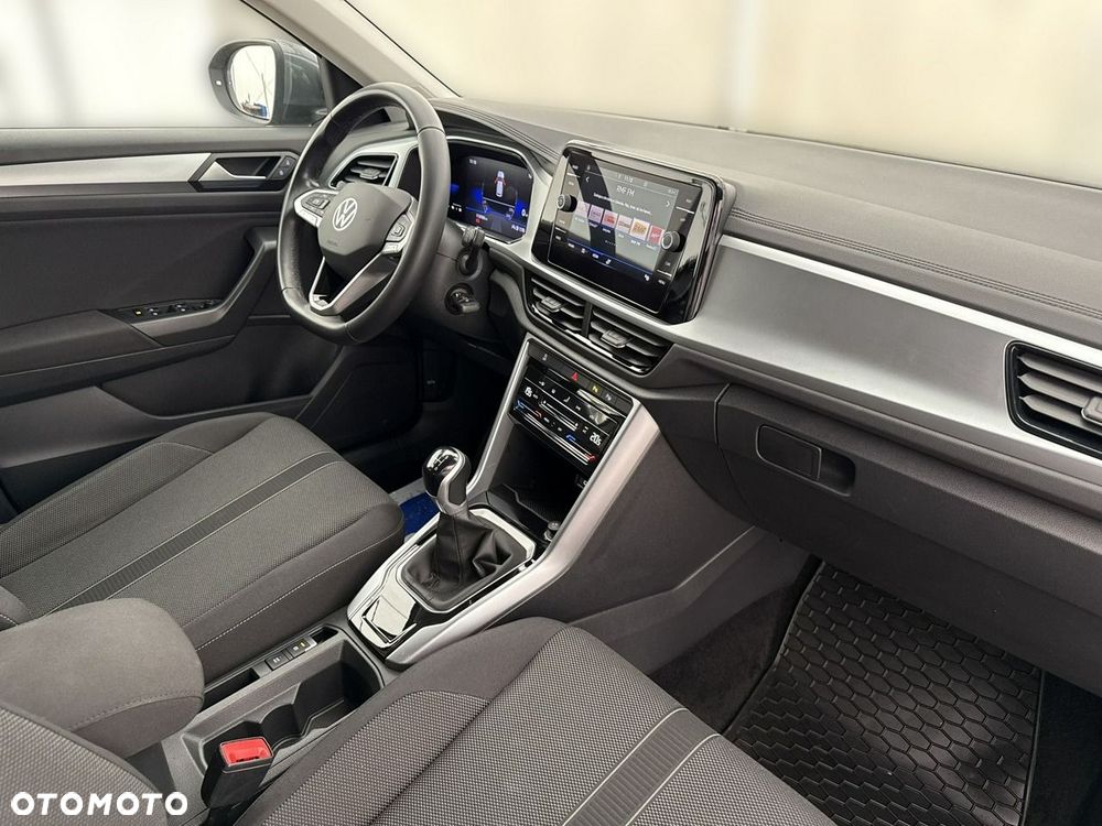 Volkswagen T-Roc - 22