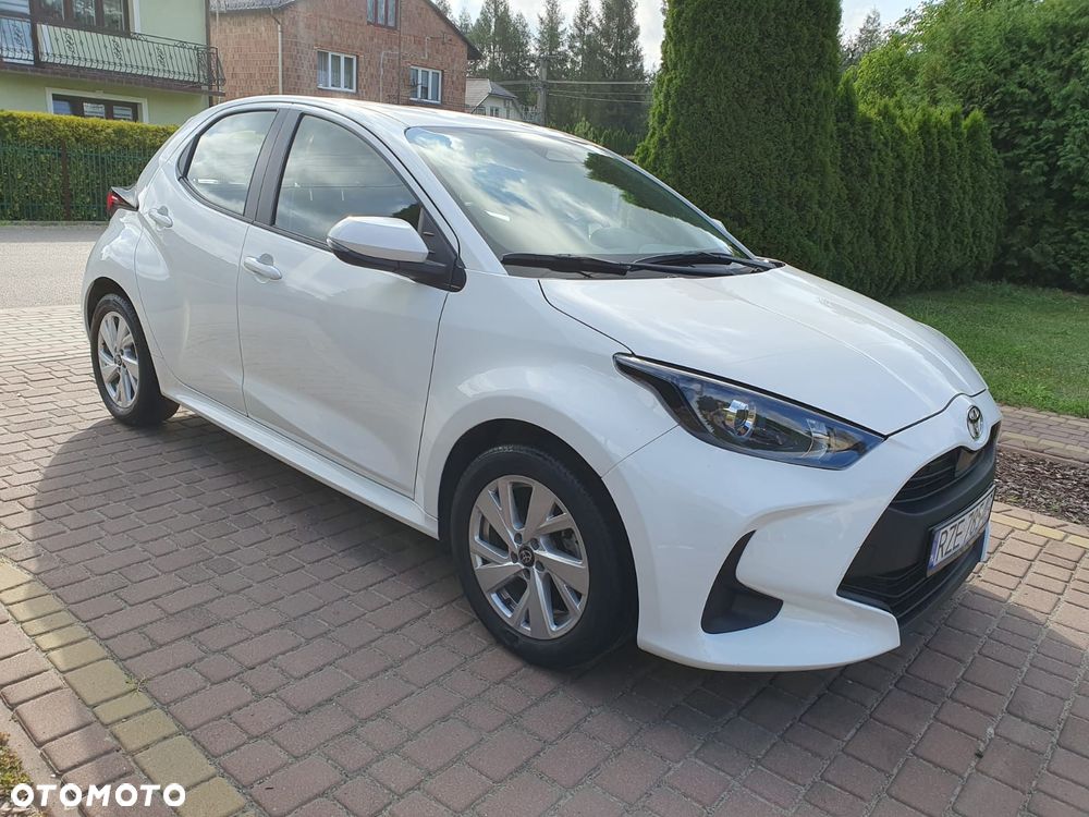 Toyota Yaris - 7