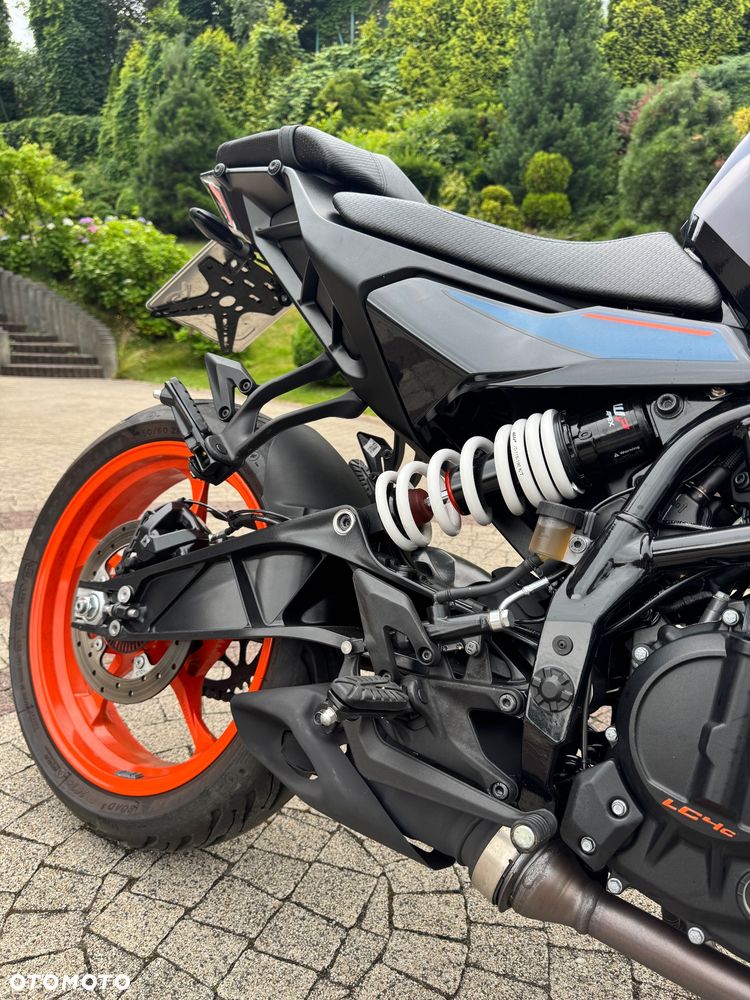 KTM Duke 125 - 12