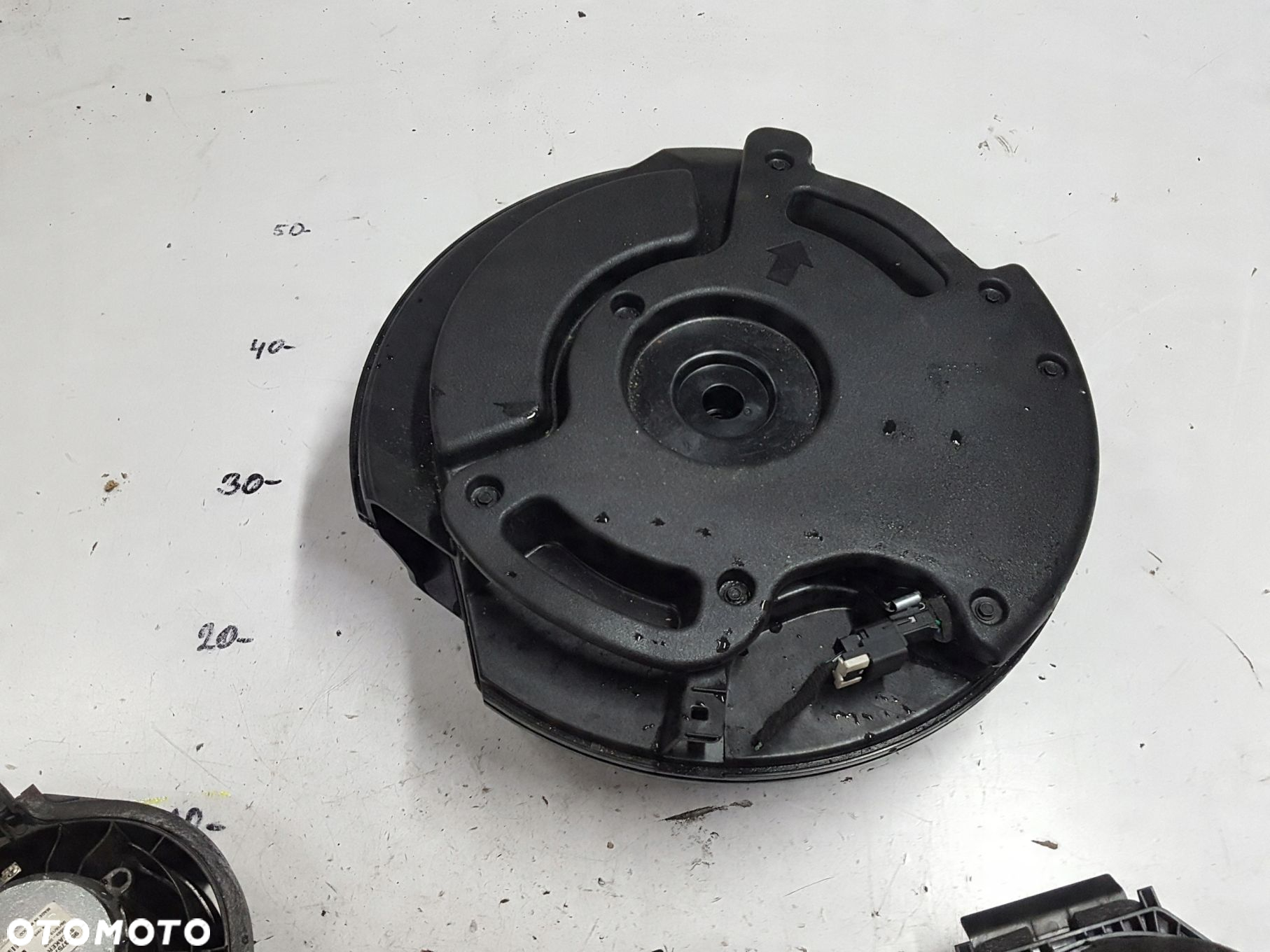 OPEL MOKKA I A 12-16r GŁOŚNIKI BOSE SUBWOOFER - 4