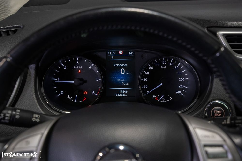 Nissan Qashqai 1.5 dCi N-Connecta - 16