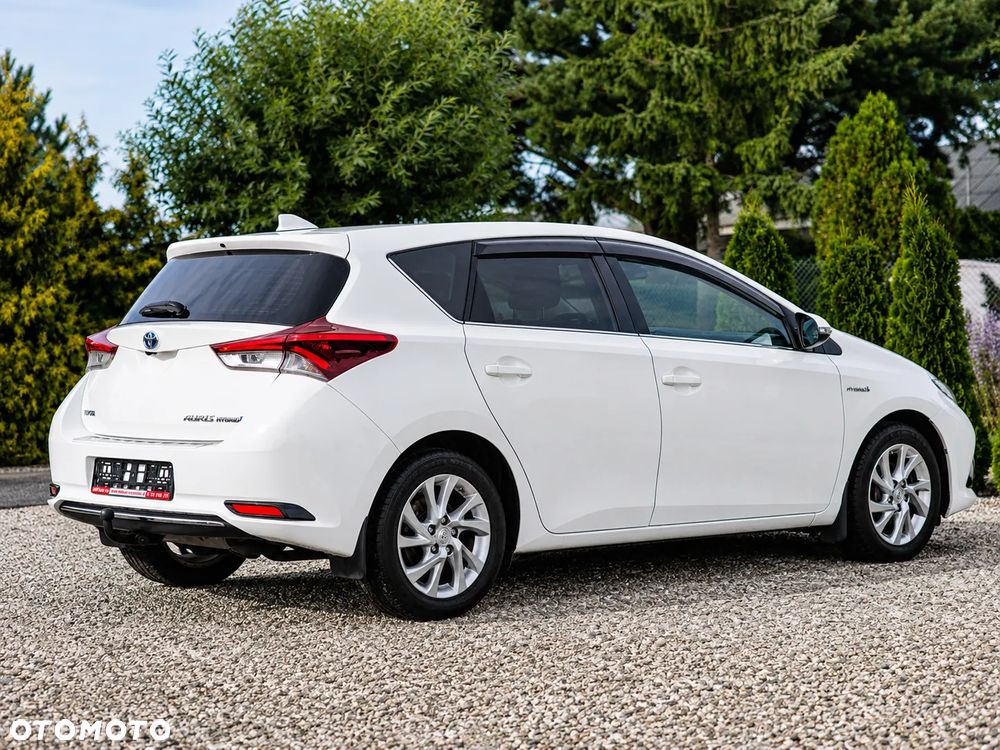 Toyota Auris 1.8 HSD Prestige NAVI - 12