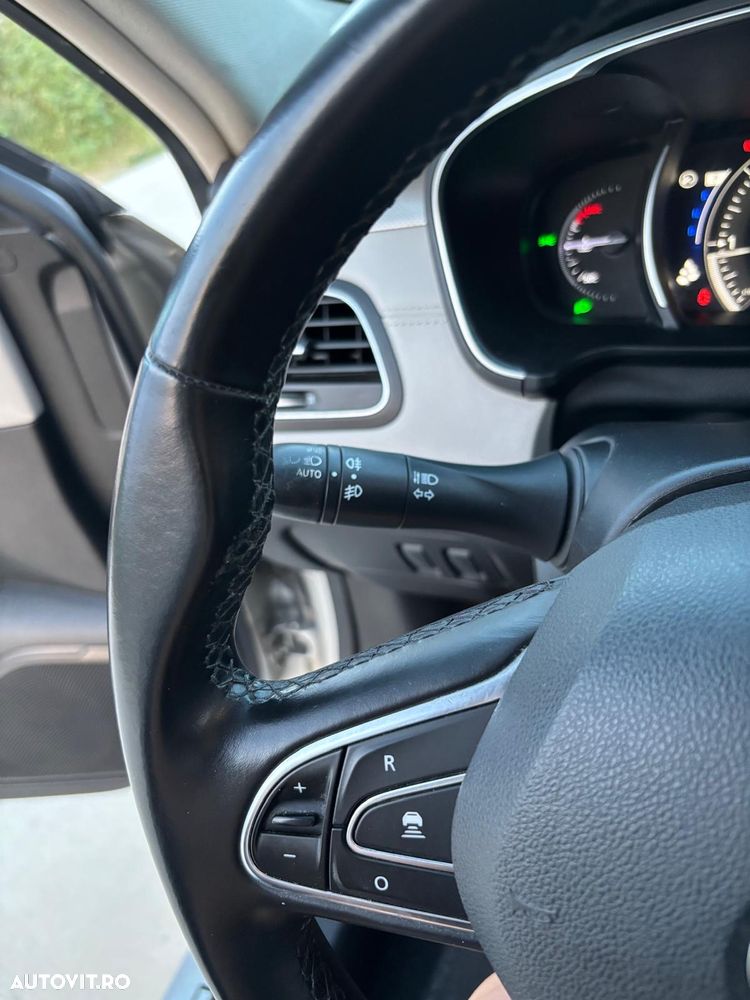 Renault Talisman ENERGY dCi EDC Intens - 8
