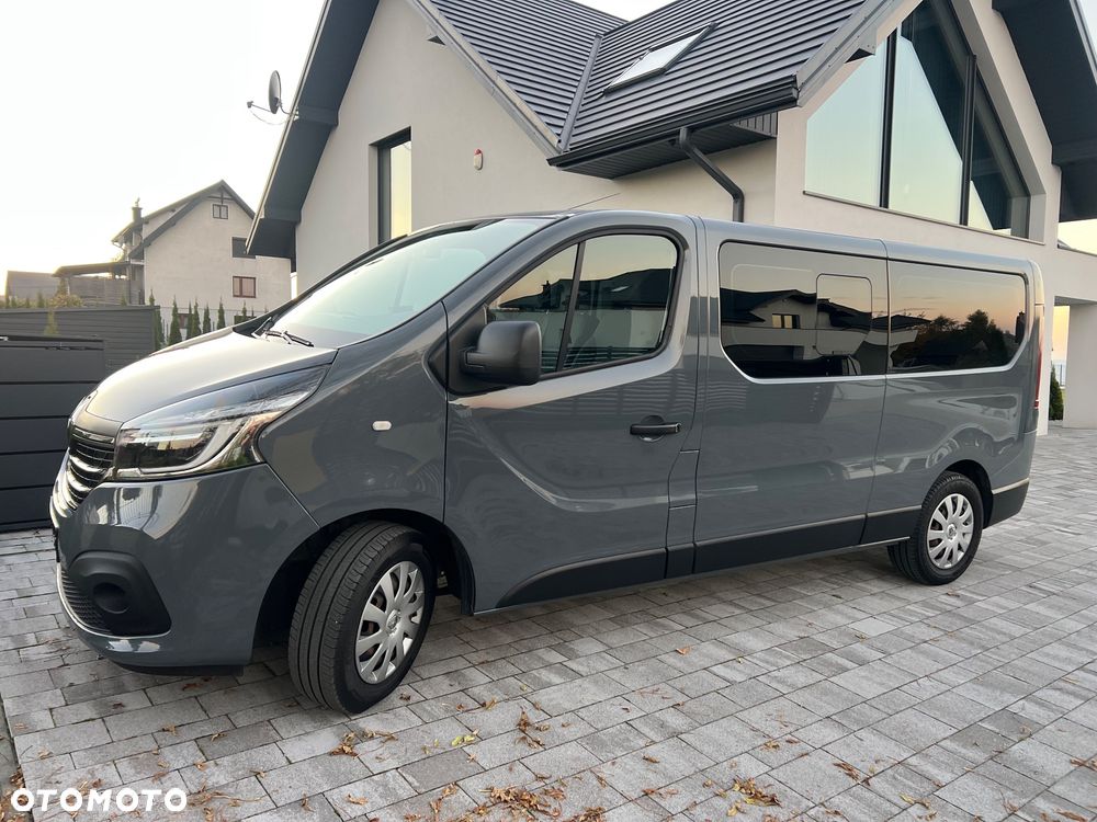 Renault Trafic - 1