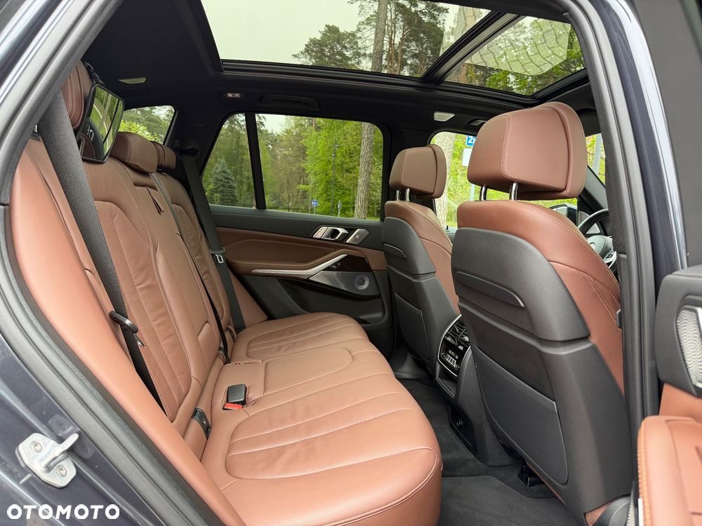 BMW X5 xDrive45e - 29