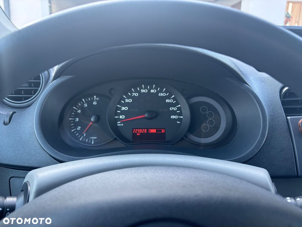 Renault Kangoo 1.6 8V Oasis - 12