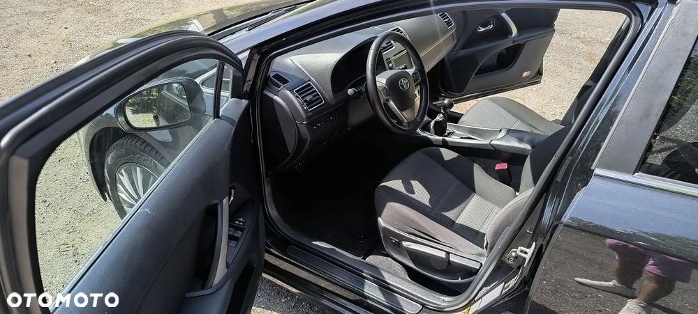 Toyota Avensis 2.0 D-4D PowerBoost Active - 19