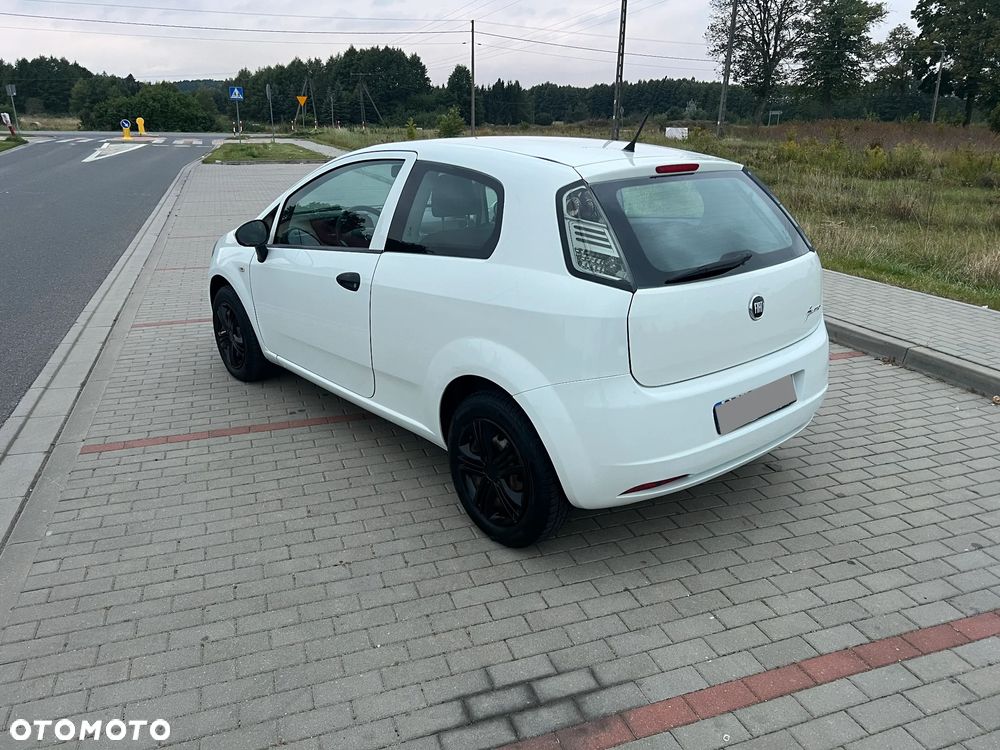 Fiat Grande Punto 1.4 8V Energy - 6