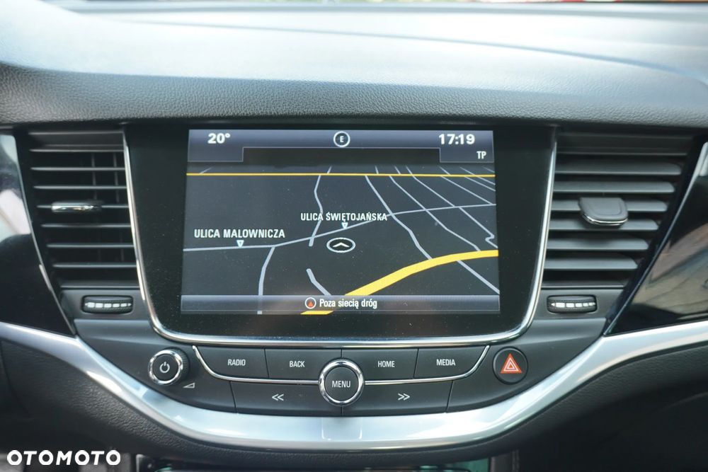 Opel Astra 1.4 Turbo Innovation - 21