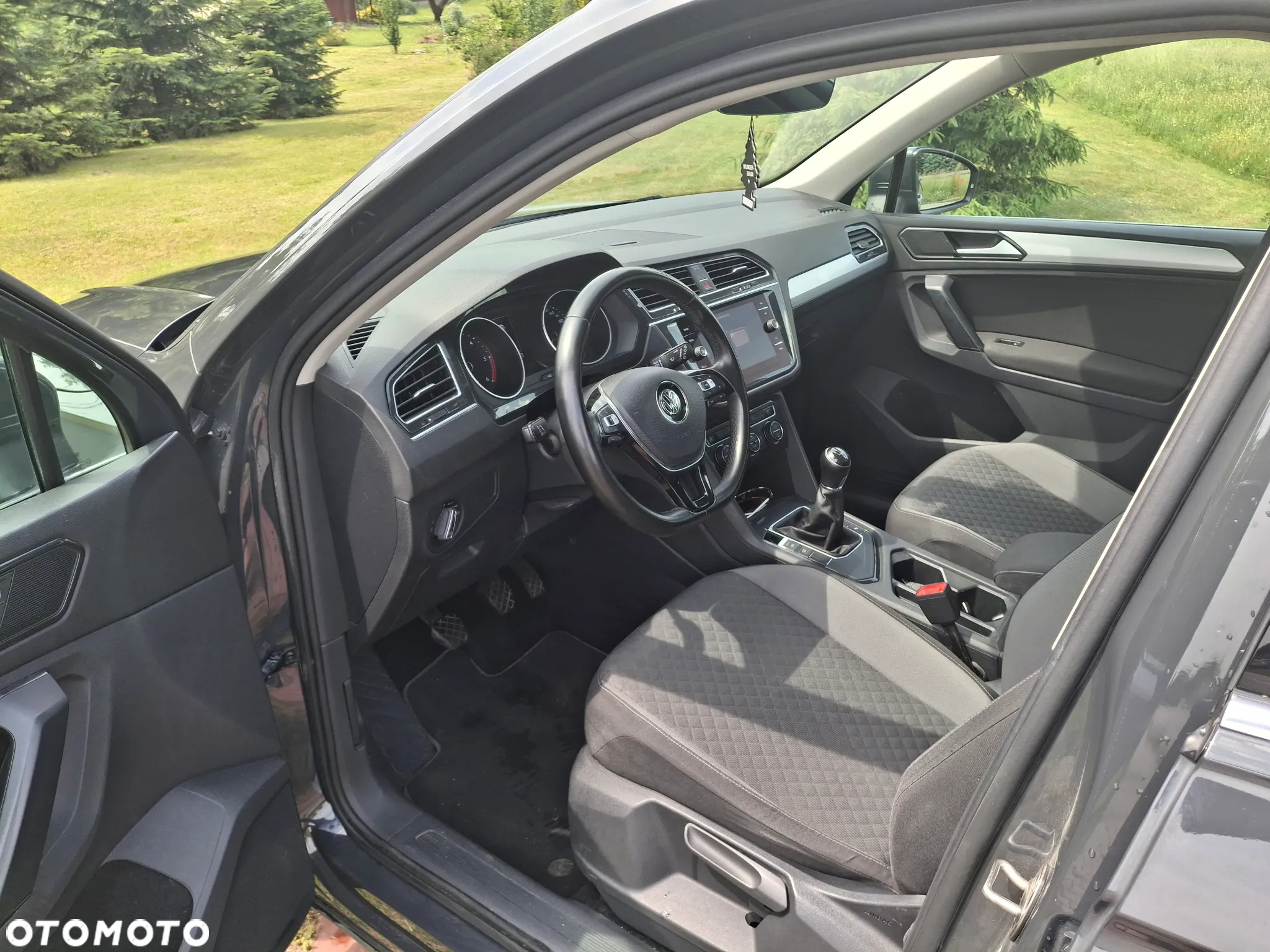 Volkswagen Tiguan 1.6 TDI SCR Comfortline - 9