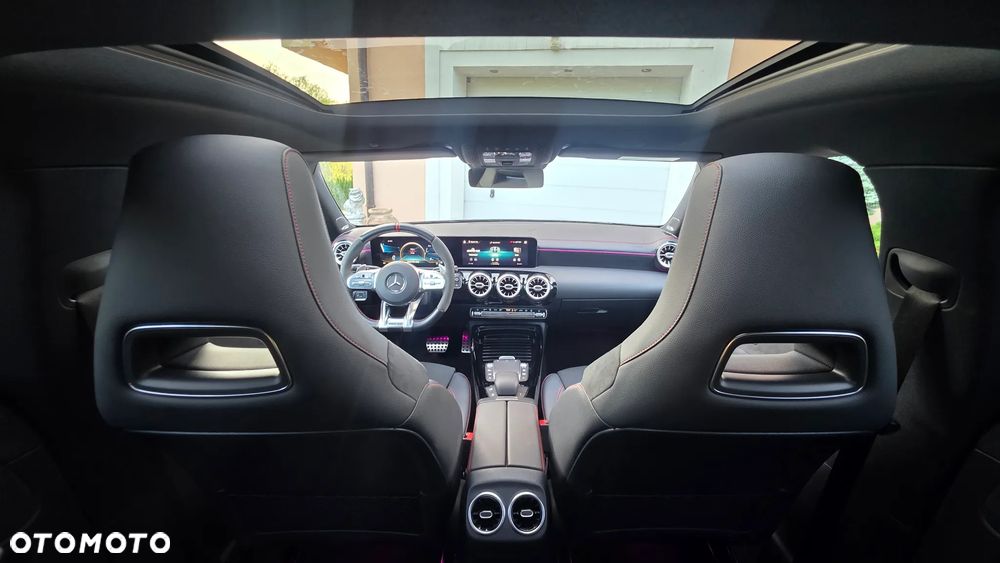 Mercedes-Benz CLA AMG 35 4-Matic 7G-DCT - 14