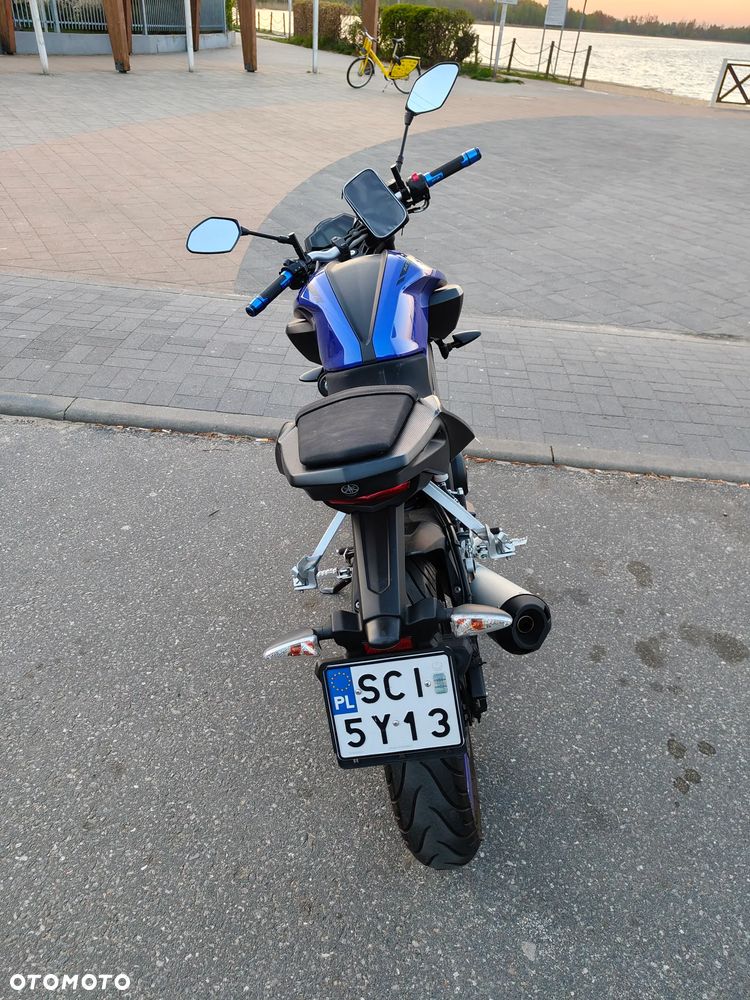 Yamaha MT - 7