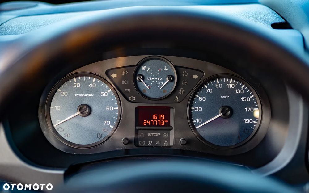 Peugeot Partner 1.6 HDi Active - 24