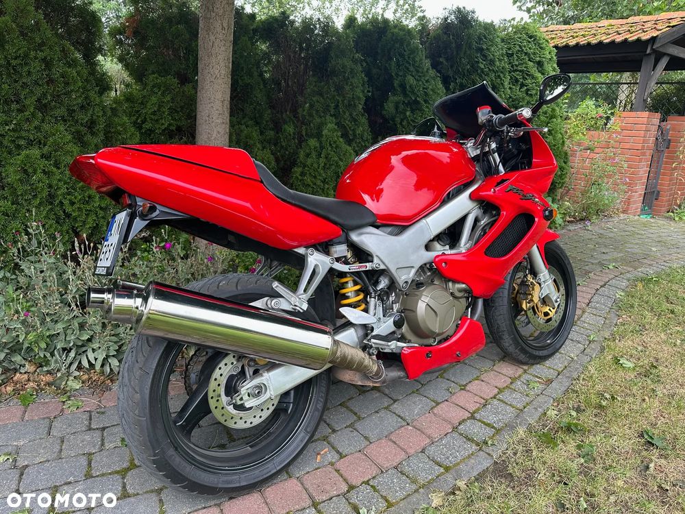 Honda VTR - 15