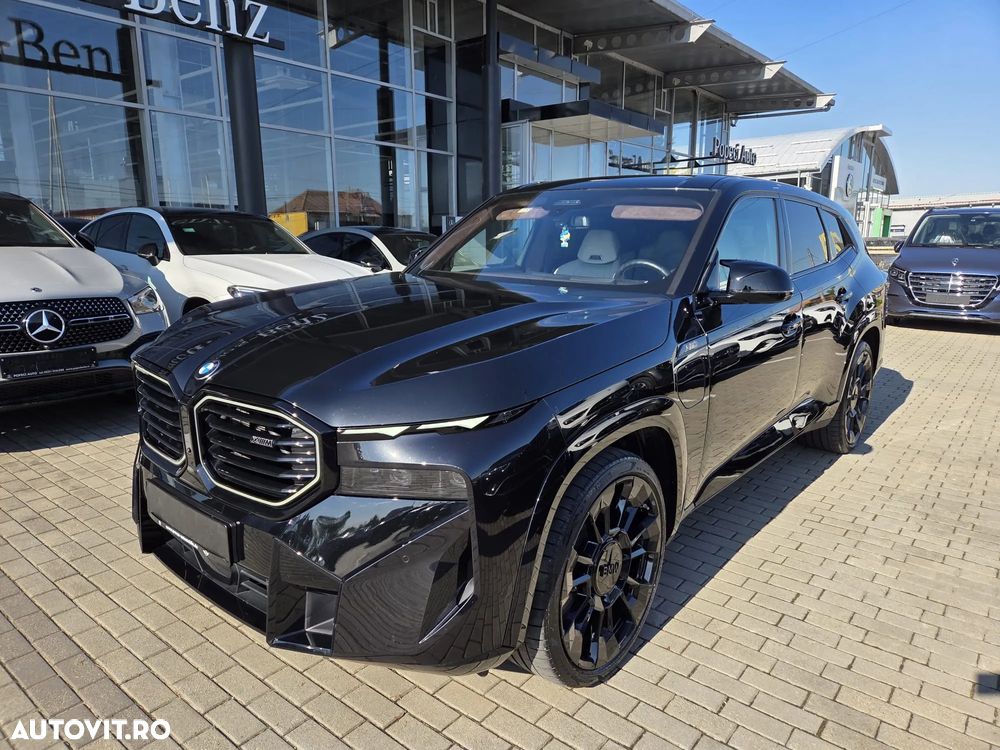 BMW XM - 10