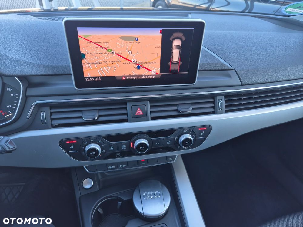 Audi A4 Avant 2.0 TDI S tronic - 16