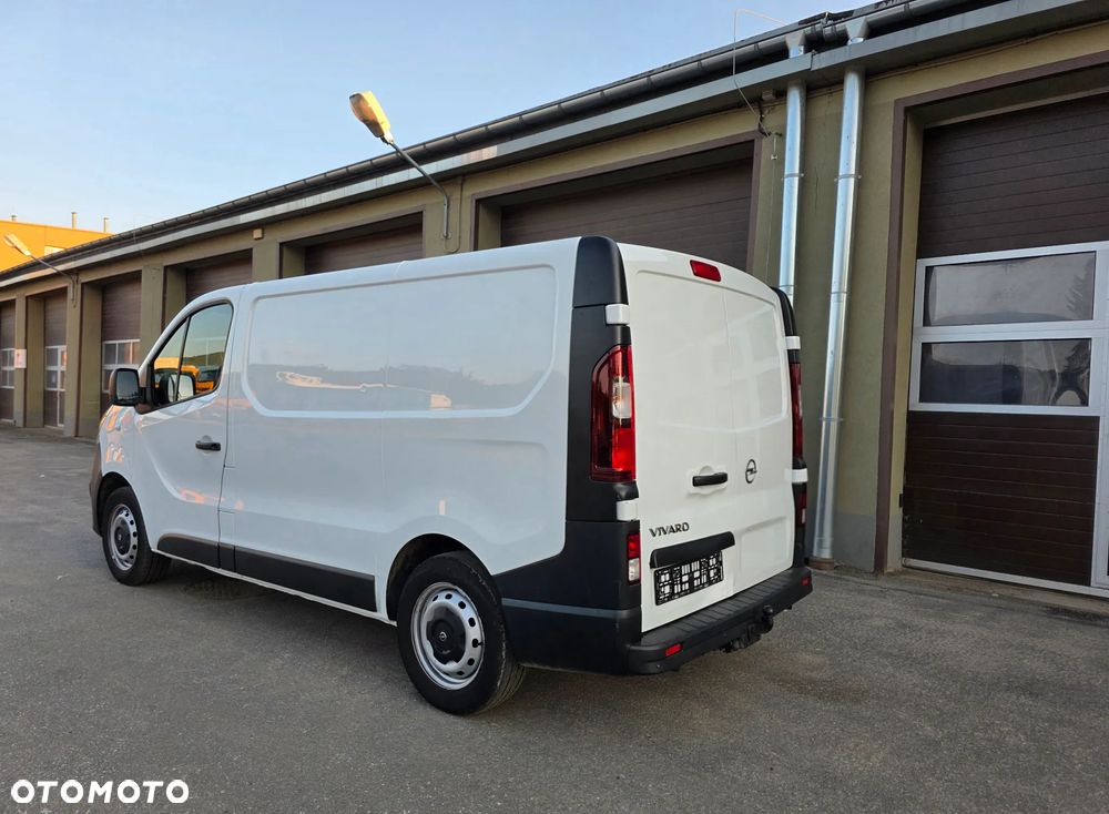Opel Vivaro - 7