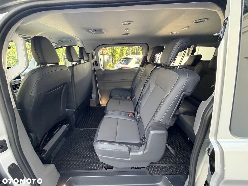 Volkswagen Caravelle 2.0 TDI L2 - 21