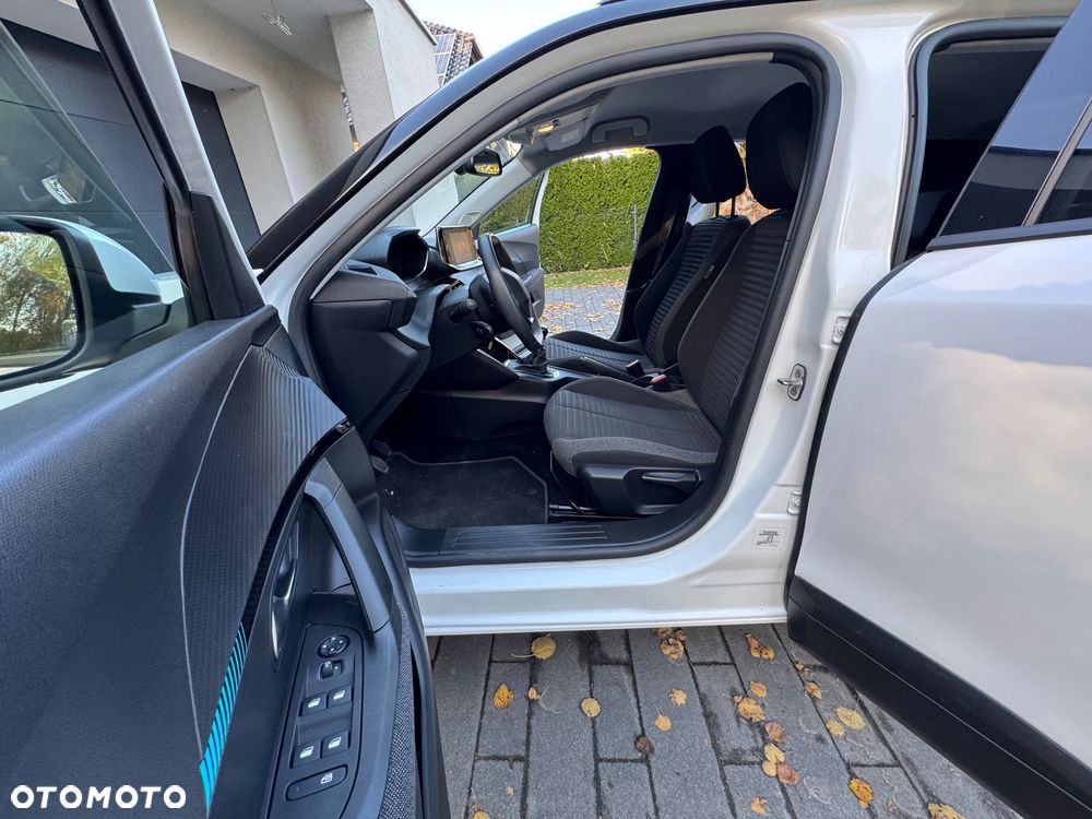 Peugeot 2008 PureTech 100 Style - 12