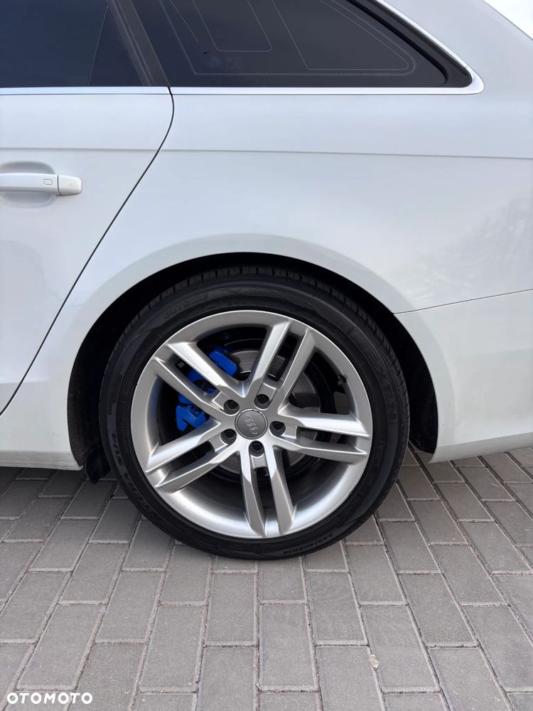 Audi A4 Avant 2.0 TDI DPF S line Sportpaket - 3