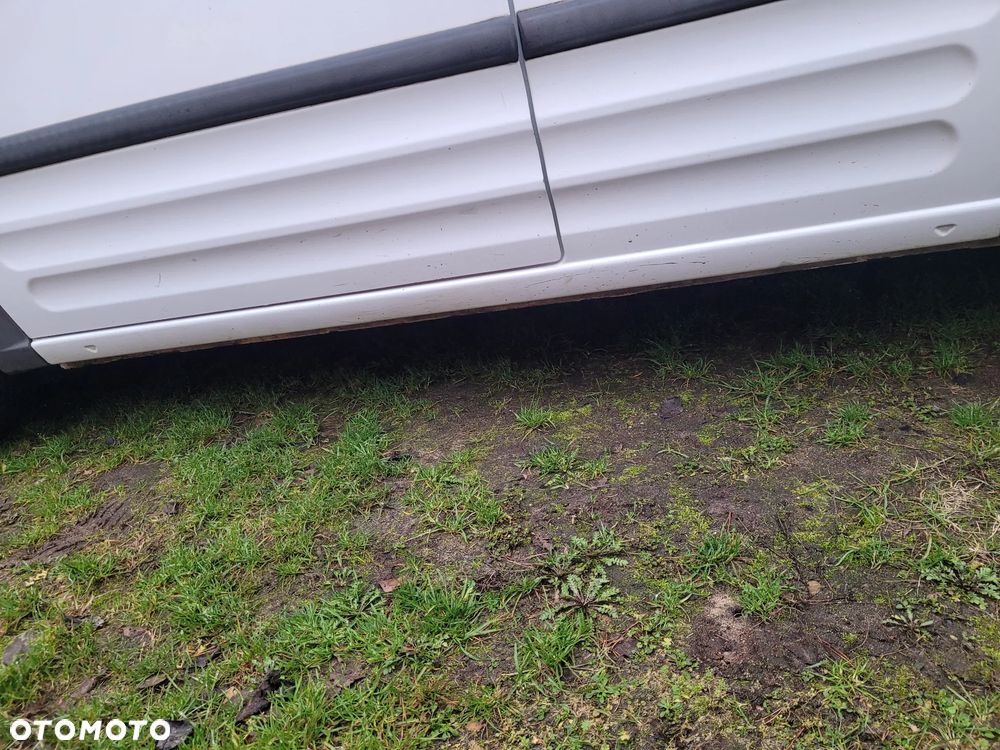 Ford Turneo Connect - 10