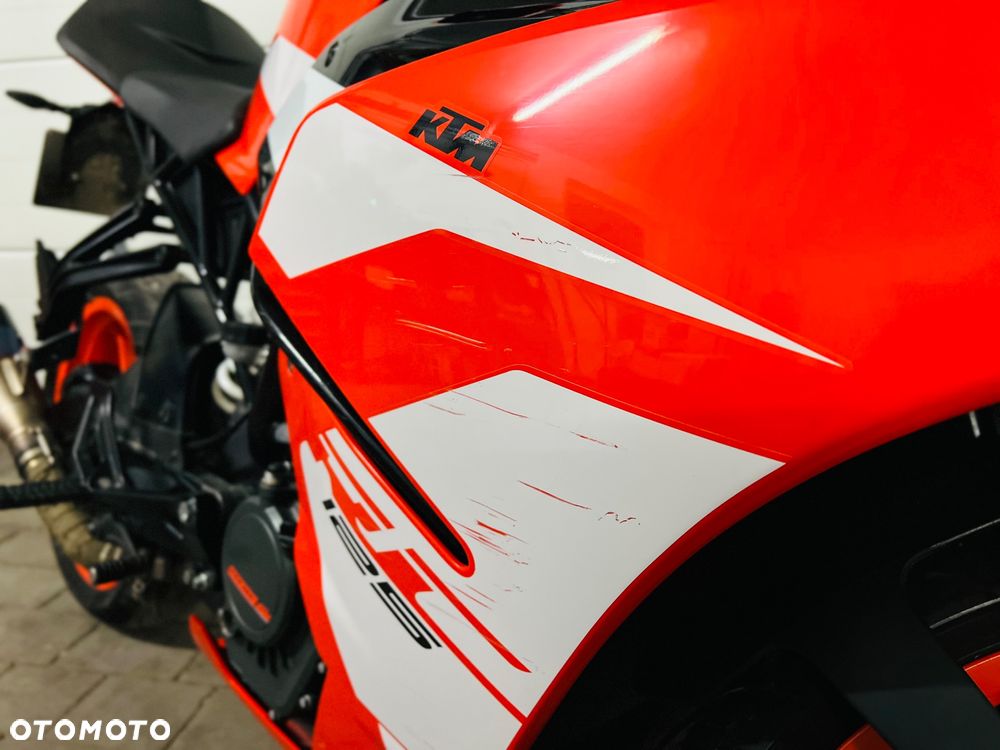 KTM RC 125 - 6