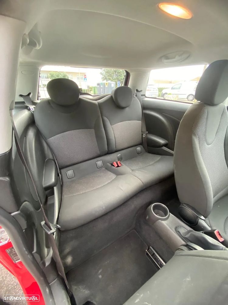 MINI 3 Portas One - 9