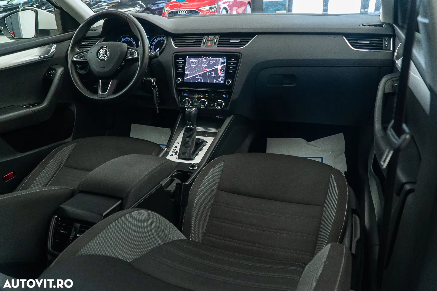 Skoda Octavia Combi 1.0 TSI DSG Style - 2