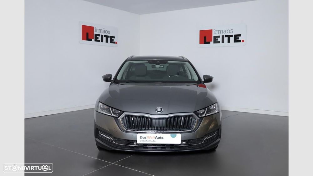 Skoda Octavia 1.4 TSI iV DSG - 2