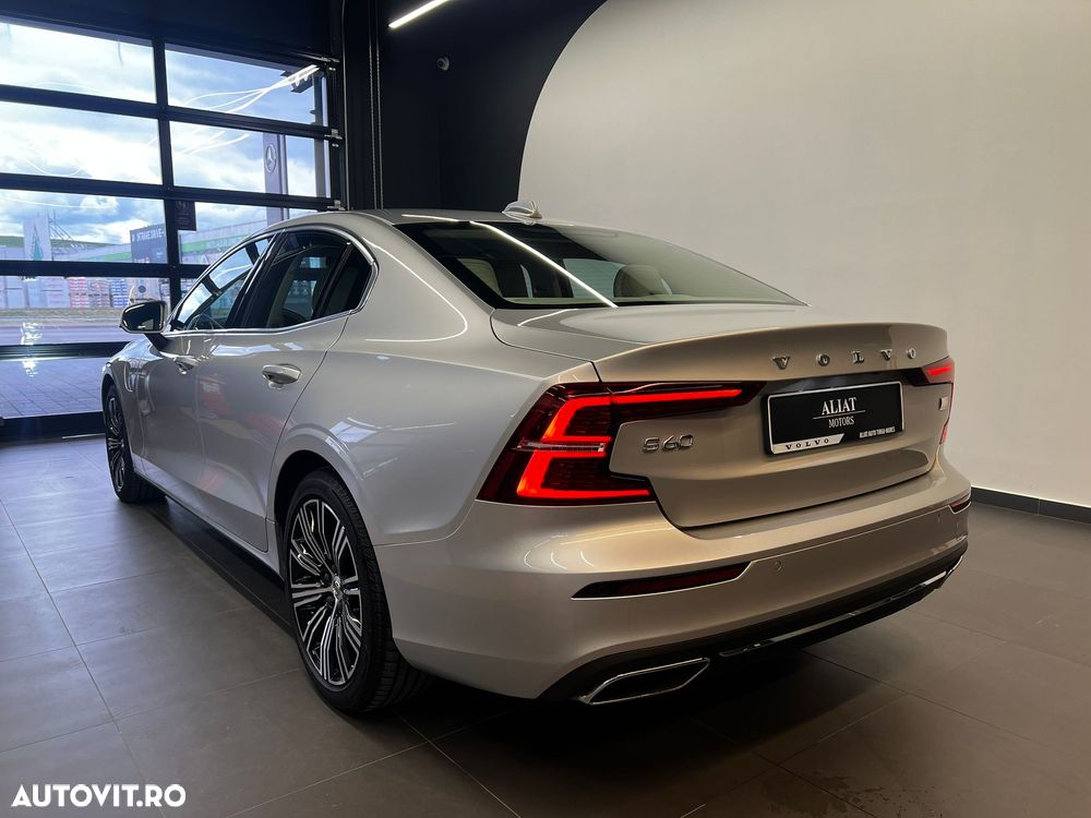 Volvo S60 T8 Recharge AWD Geartronic Inscription - 3