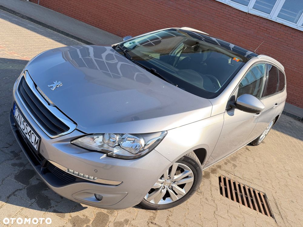 Peugeot 308 1.6 BlueHDi Allure S&S - 4