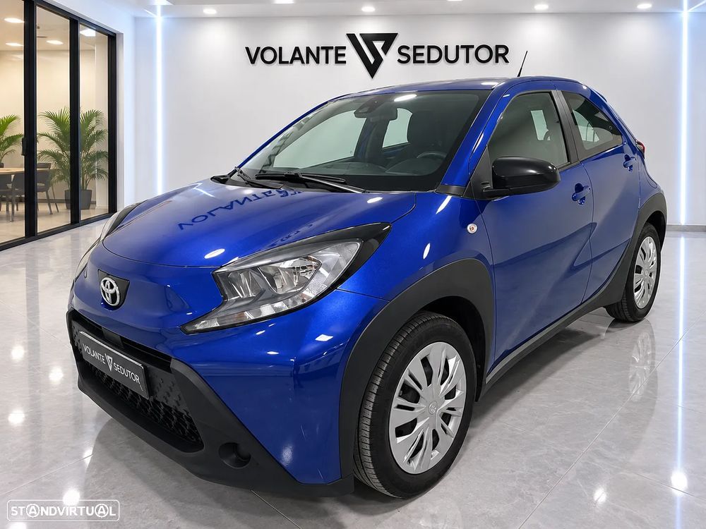 Toyota Aygo X Play - 1