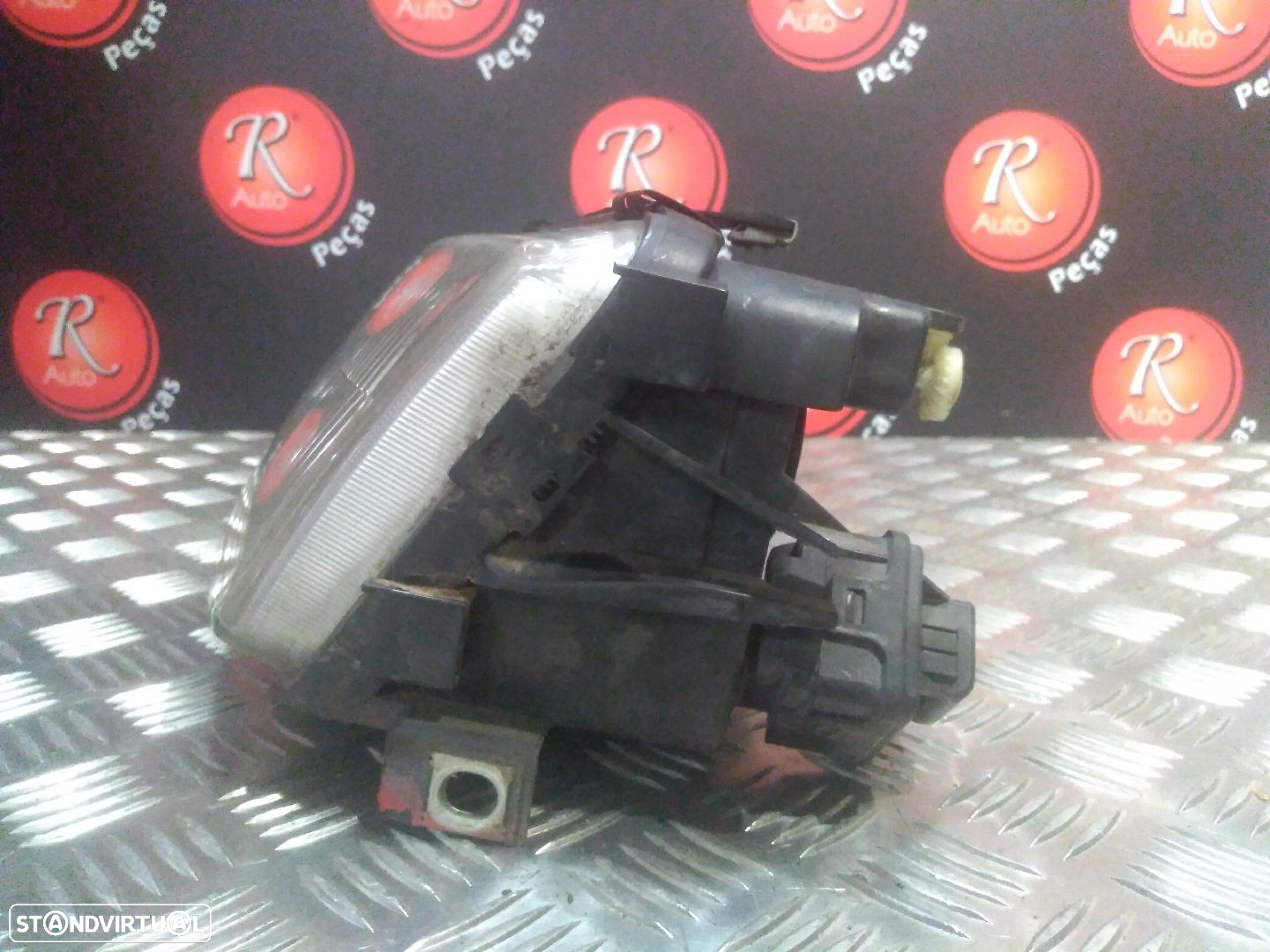 Ótica Esq Audi A3 (8L1) - 5