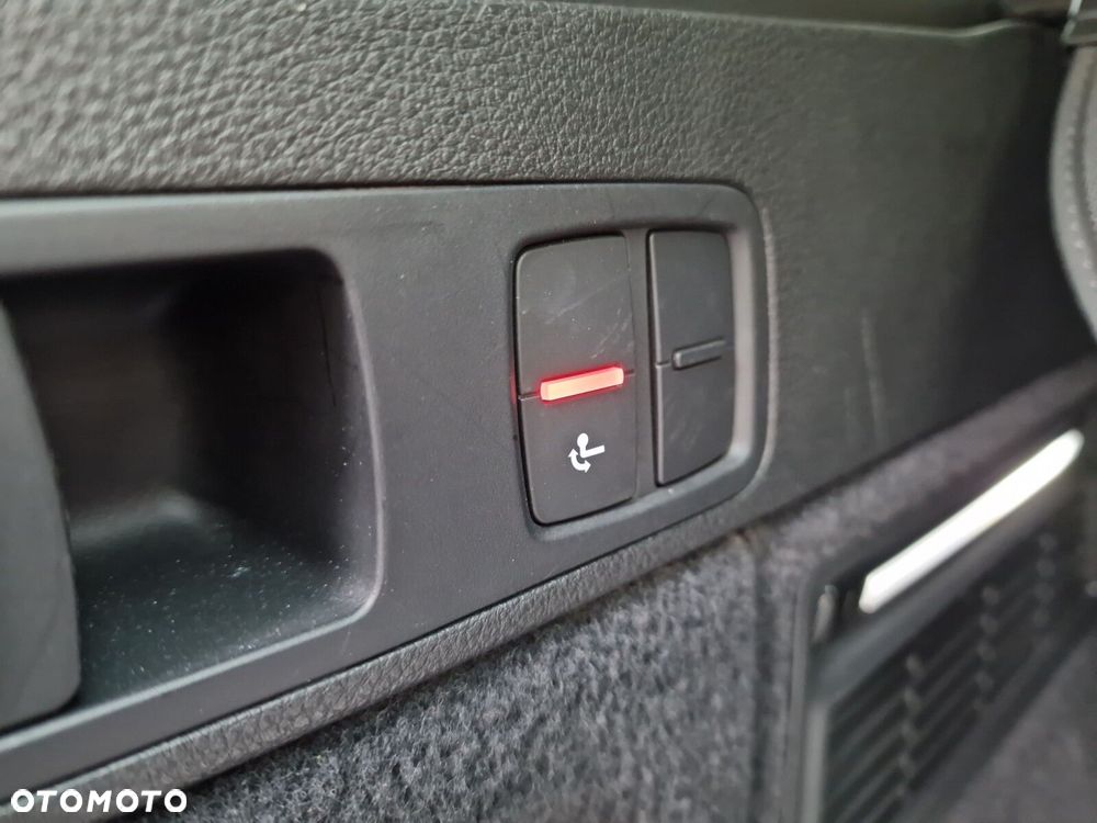 Audi Q5 35 TDI mHEV S Line S tronic - 22