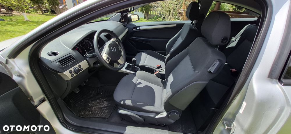 Opel Astra 1.6 Innovation - 9