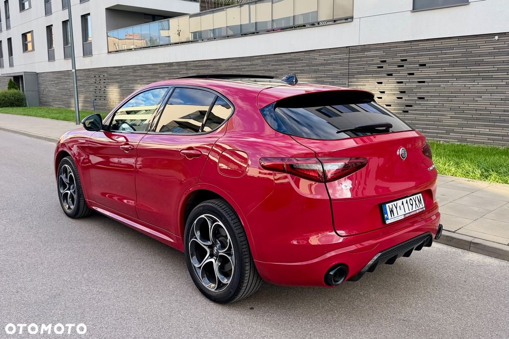 Alfa Romeo Stelvio 2.0 Turbo Veloce Q4 - 4