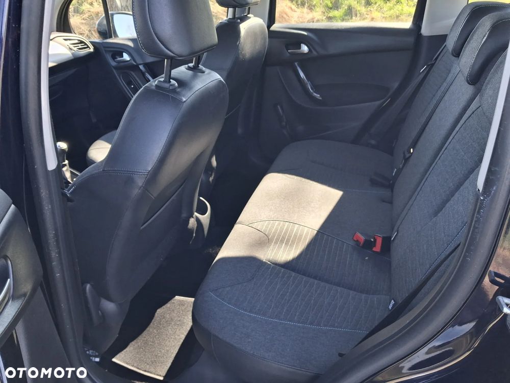 Citroën C3 Pure Tech 82 ELLE - 17