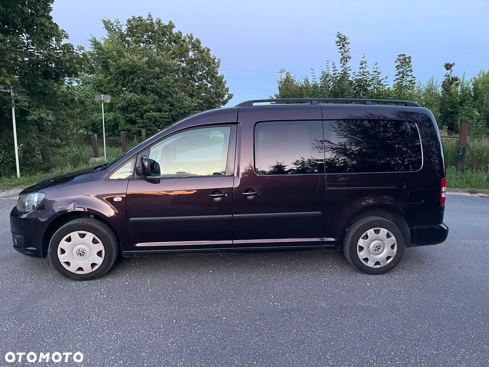 Volkswagen Caddy Maxi Comfortline BMT - 9
