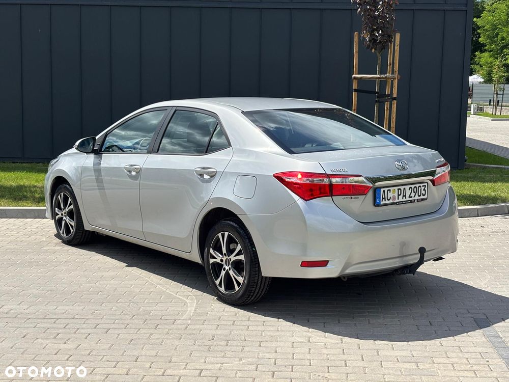 Toyota Corolla 1.33 Dual-VVT-i Cool - 18