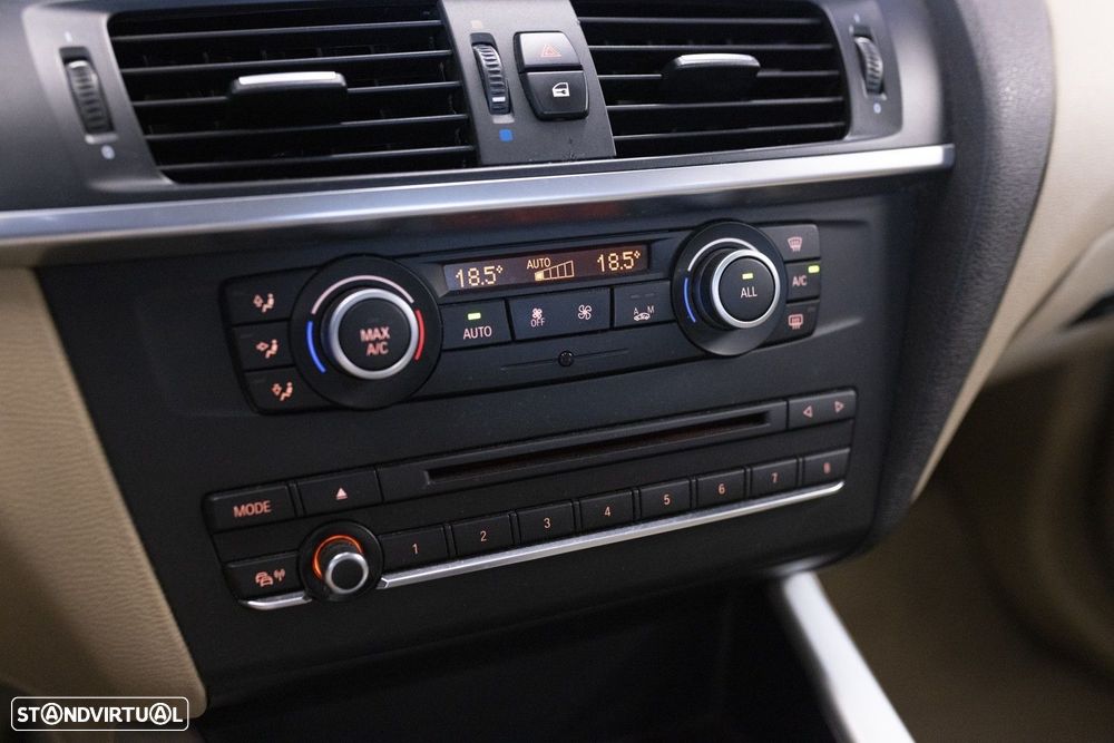 BMW X3 20 d xDrive Auto - 28