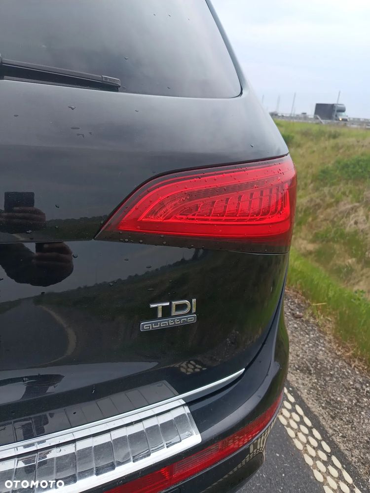 Audi Q5 2.0 TDI Quattro Design S tronic - 21