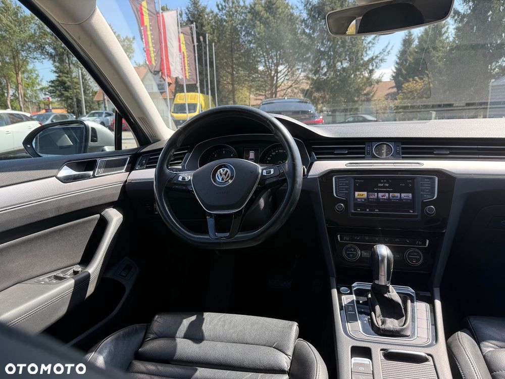 Volkswagen Passat 2.0 TDI (BlueMotion Technology) DSG Highline - 14