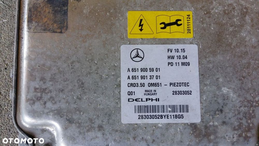 Mercedes Sterownik Silnika A6519005901 A6519013701 - 3