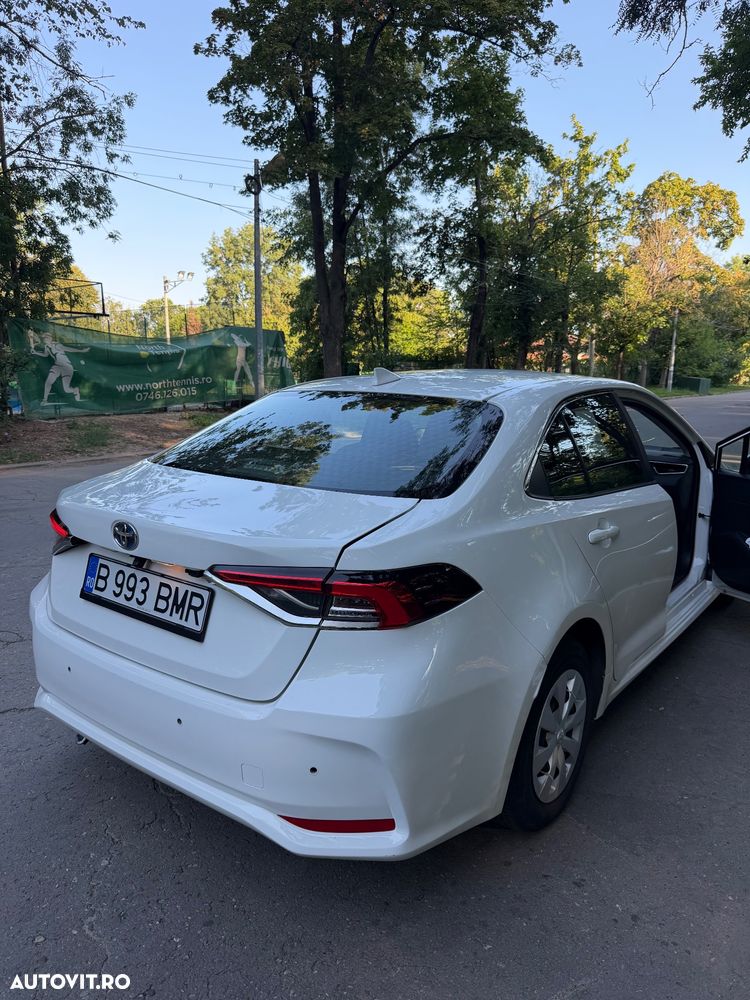 Toyota Corolla - 5