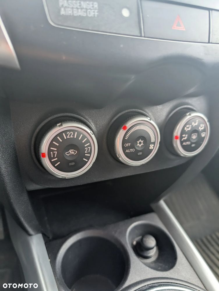 Mitsubishi ASX 1.6 2WD Edition II - 21