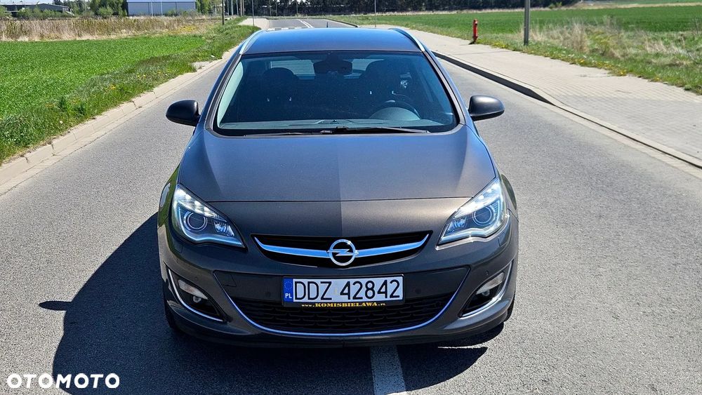 Opel Astra 2.0 CDTI Exklusiv - 20