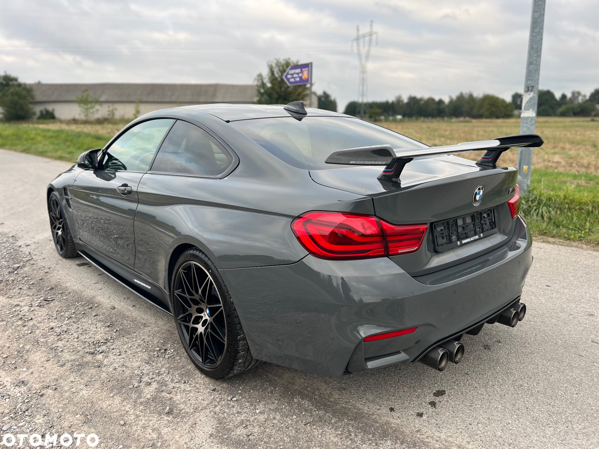 BMW M4 Coupe DKG Competition - 15